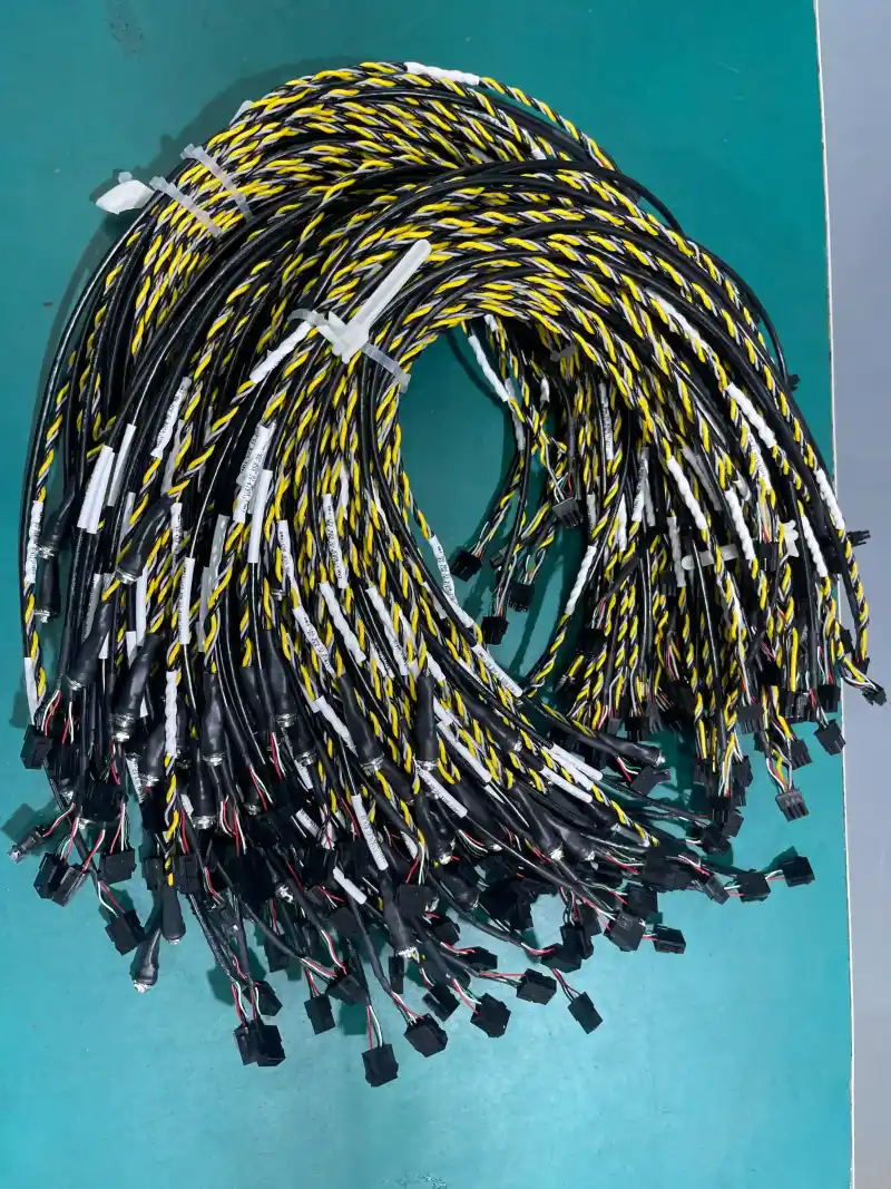 Coaxiale kabelassemblage voor industriële en RF-toepassingen